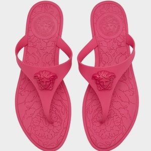 Meet your Posher, Candy